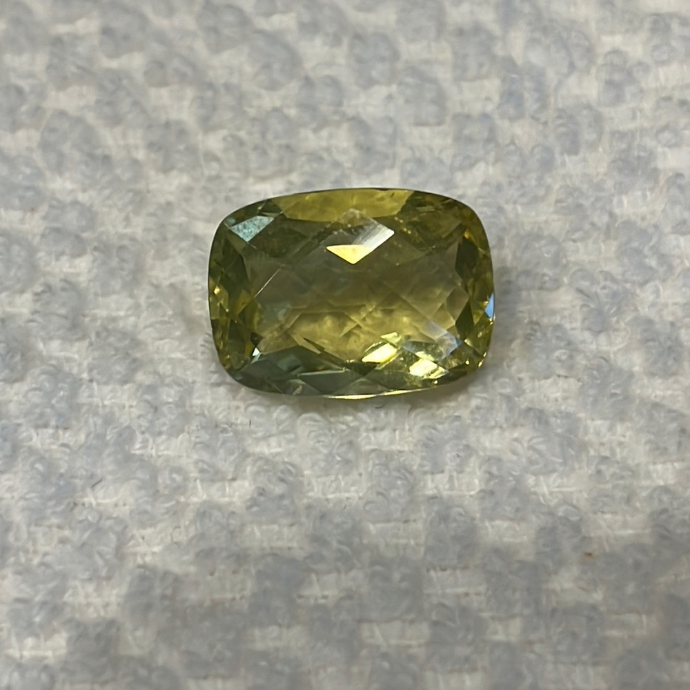 Genuine Cushion Cut Apple Quartz Loose Stone